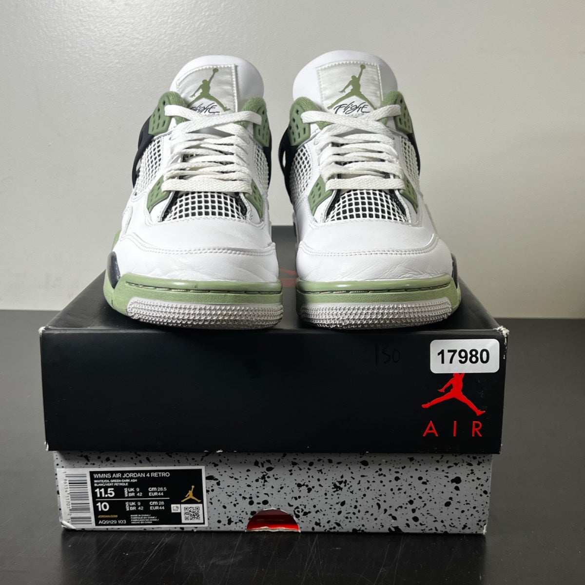 Jordan 4 Retro Seafoam (Women's) 11.5W (Moderately Worn Pre-Owned)JordanWhite/Seafoam/Dark Ash/Neutral Grey - Image 2