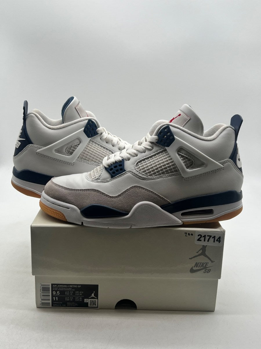 Jordan 4 Retro SB Navy 9.5 (Lightly Worn Pre-Owned) - Image 1