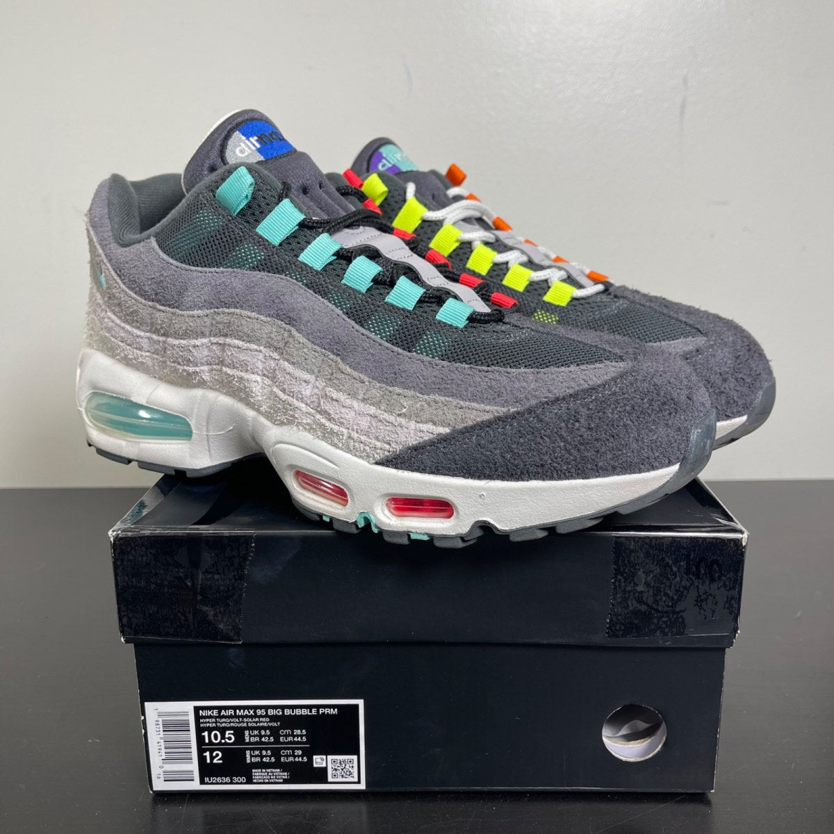 Nike Air Max 95 OG Big Bubble Greedy (2026) 10.5 (Moderately Worn Pre-Owned)NikeHyper Turquoise/Volt/Solar Red - Image 1