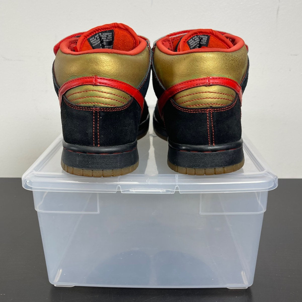 Nike SB Dunk Mid Money Cat 8.5 (Moderately Worn Pre-Owned)NikeBlack/Chile Red - Image 4
