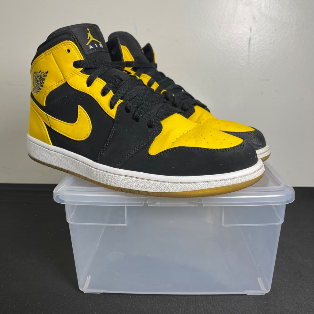 Jordan 1 Retro Mid New Love (2017) (Size 12) - aux