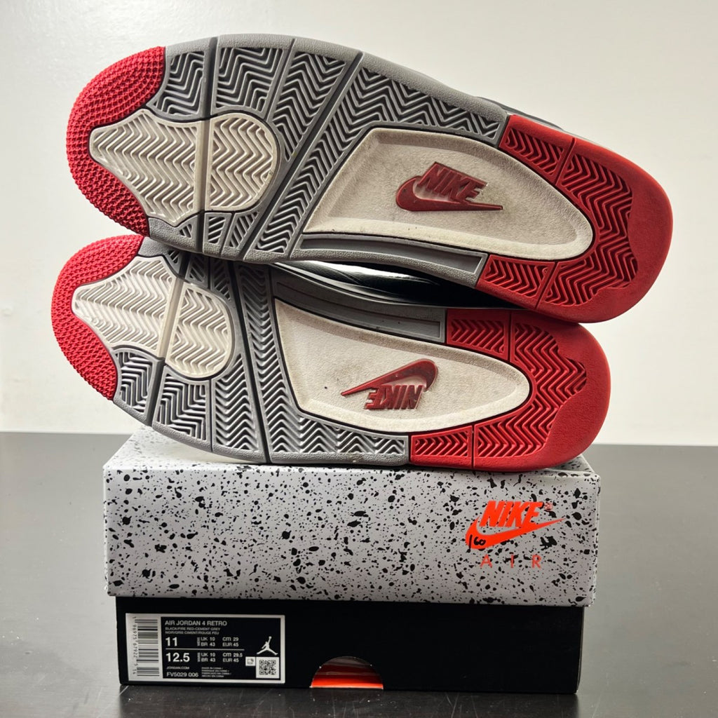Jordan 4 Retro Bred Reimagined 11 (Lightly Worn Pre-Owned)JordanBlack/Cement Grey/Varsity Red/Summit White - Image 5