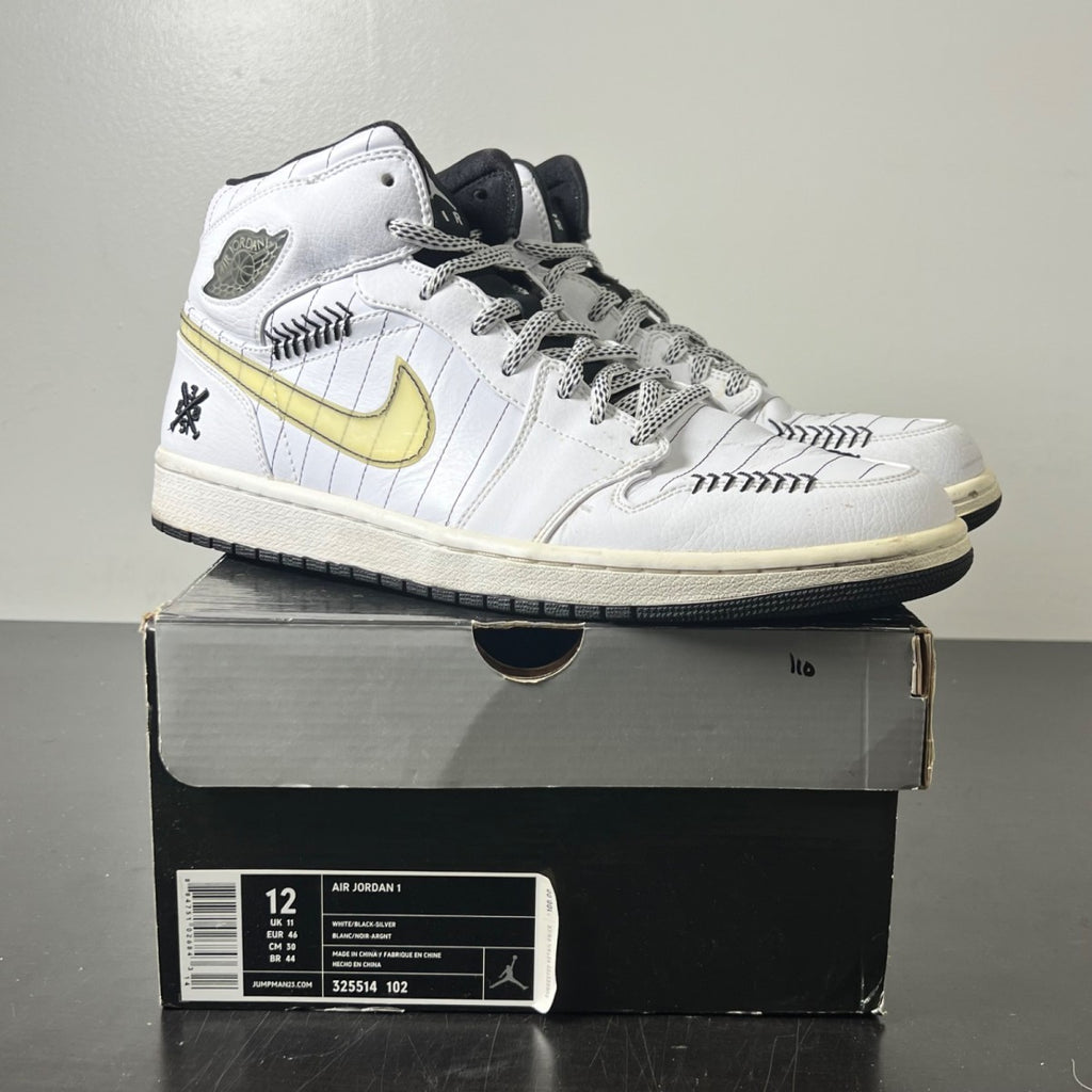 Jordan 1 Retro Opening Day White 12 (Heavily Worn Pre-Owned)JordanWhite/Black-Silver - Image 1