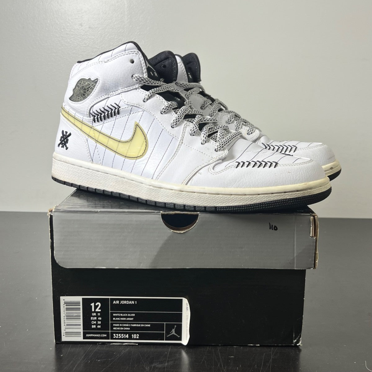 Jordan 1 Retro Opening Day White 12 (Heavily Worn Pre-Owned)JordanWhite/Black-Silver - Image 1