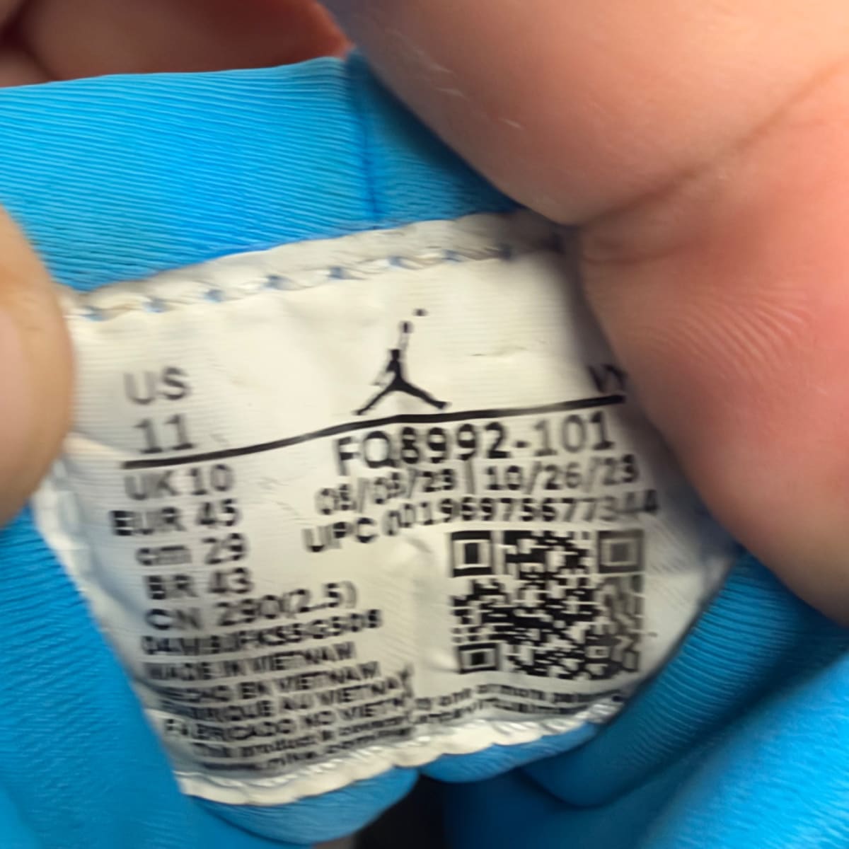 Jordan 9 Retro Powder Blue (2024) (Size 11) - aux