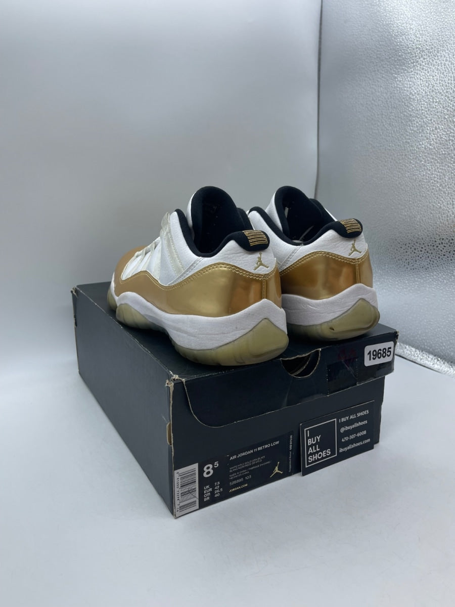 Jordan 11 Retro Low Closing Ceremony 8.5 (Moderately Worn Pre-Owned) - Image 4