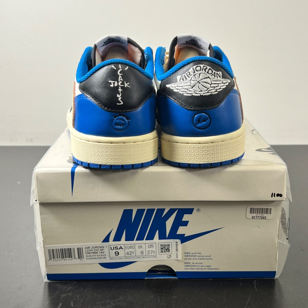 Jordan 1 Retro Low OG SP Fragment x Travis Scott 9 (Lightly Worn Pre-Owned)JordanWhite/Black-Royal-Sail - Image 4
