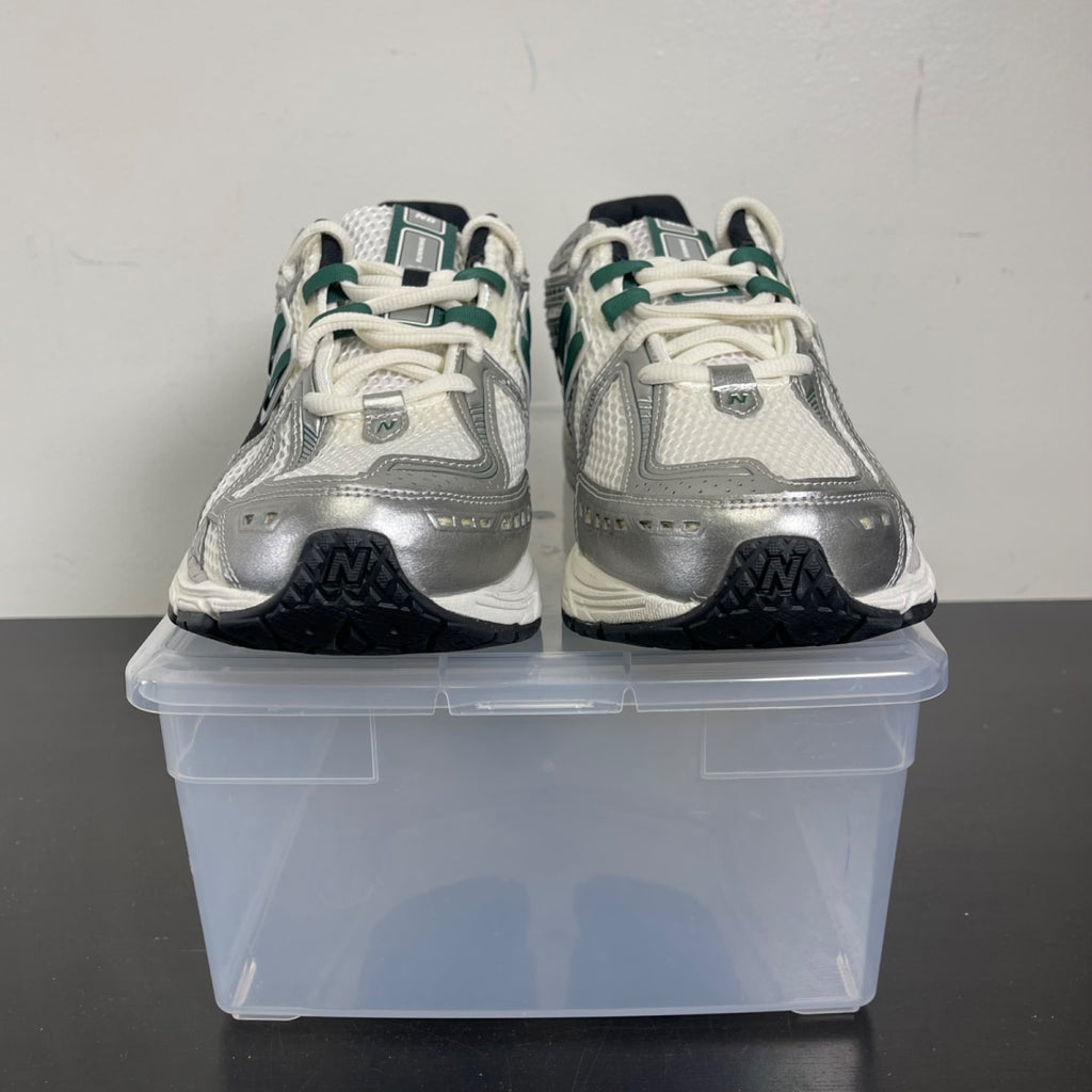 New Balance 1906R Silver Metallic Nightwatch Green 13 (Moderately Worn Pre-Owned)New BalanceSilver Metallic/Nightwatch Green/Sea Salt - Image 2