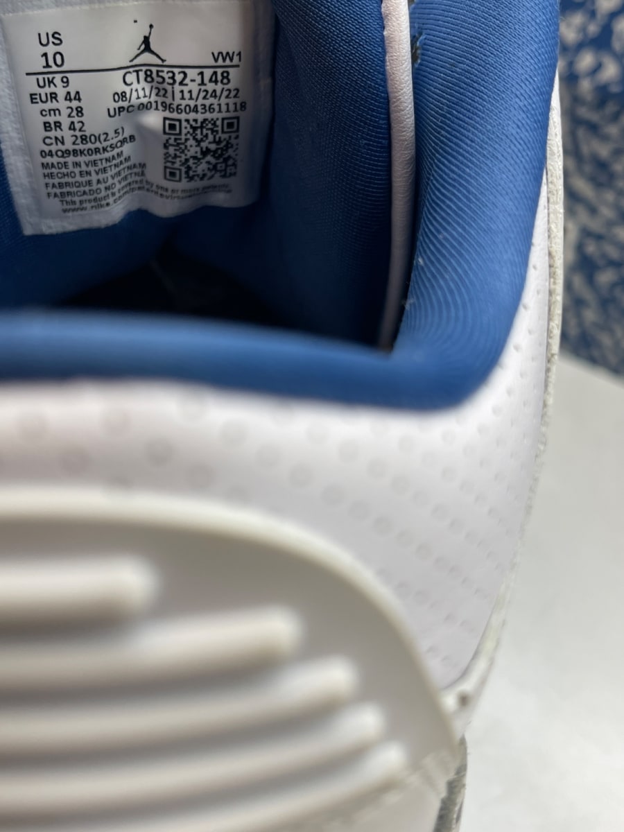 Jordan 3 Retro Wizards 10 (Moderately Worn Pre-Owned) - Image 8