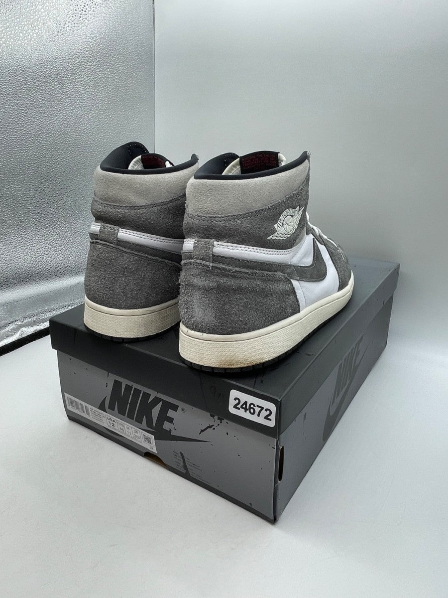 Jordan 1 Retro High OG Washed Black 12 (Moderately Worn Pre-Owned)JordanBlack/Fire Red/Light Smoke Grey/Sail - Image 5