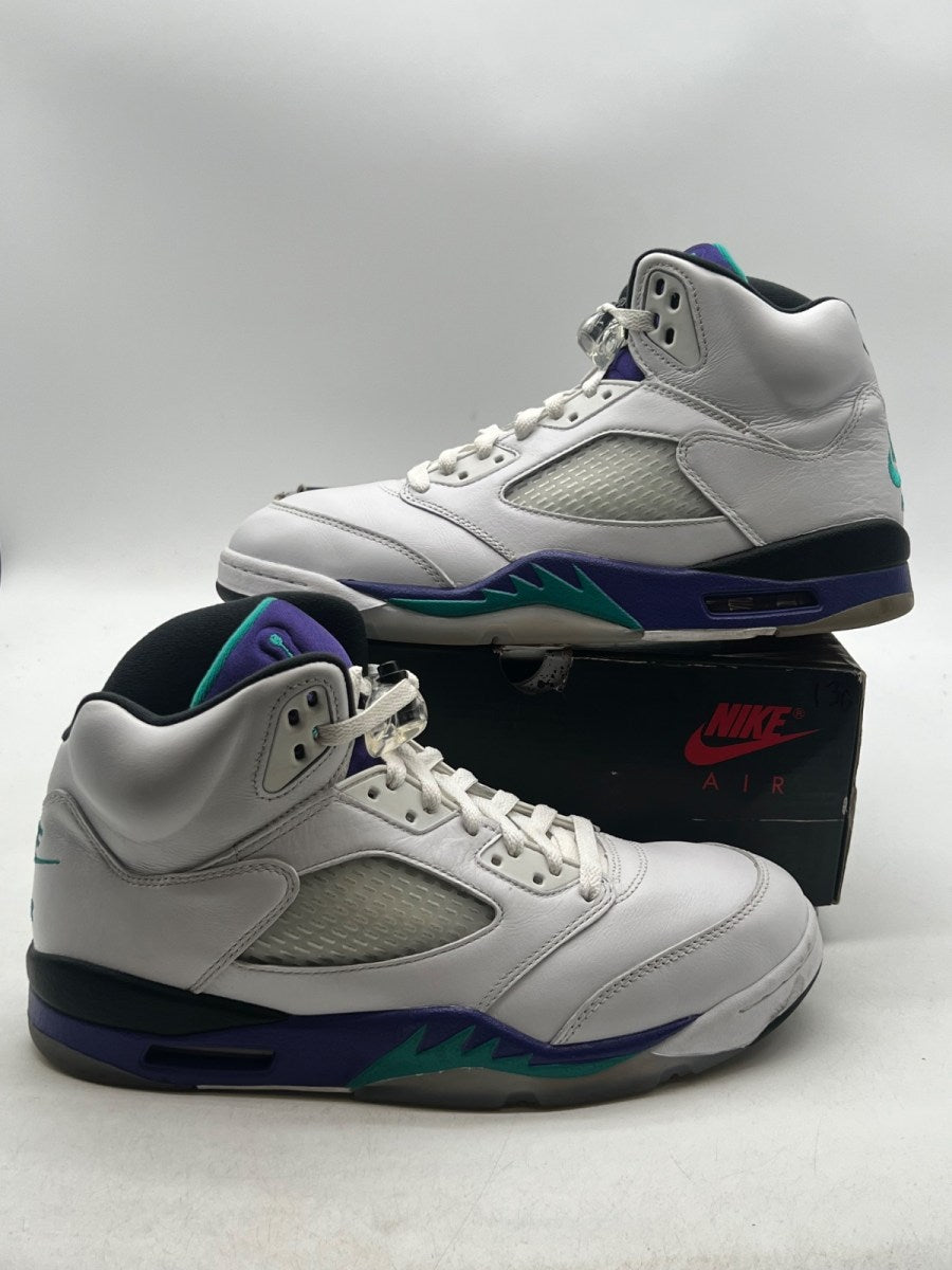 Jordan 5 Retro Grape (2025) 10.5 (Moderately Worn Pre-Owned)JordanWhite/Grape Ice-New Emerald - Image 1