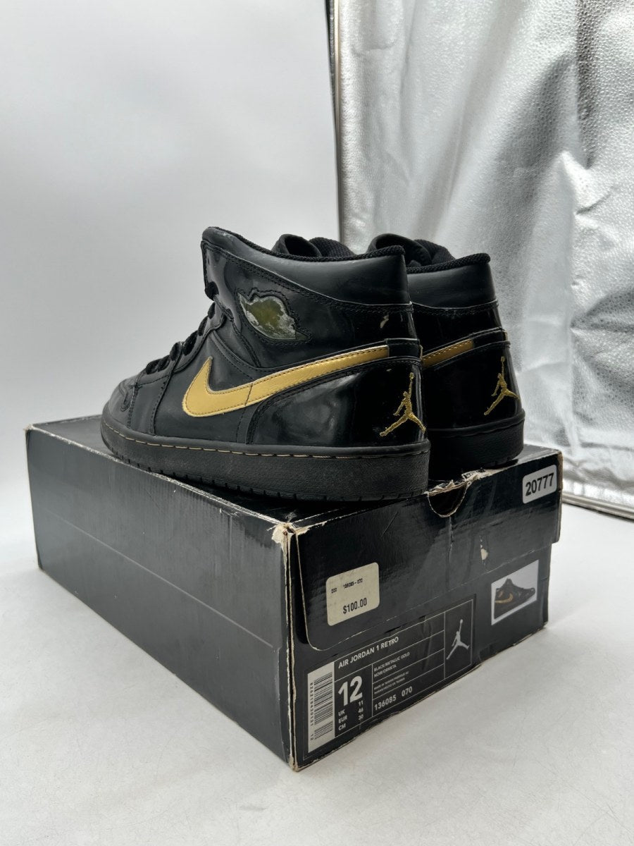 Jordan 1 Retro Black Metallic Gold (2003) 12 (Heavily Worn Pre-Owned) - Image 4