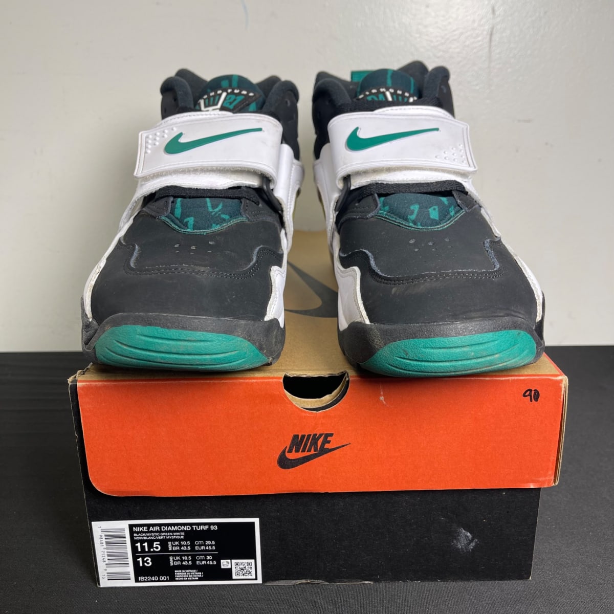 Nike Air Diamond Turf Emerald (Size 11.5) - aux