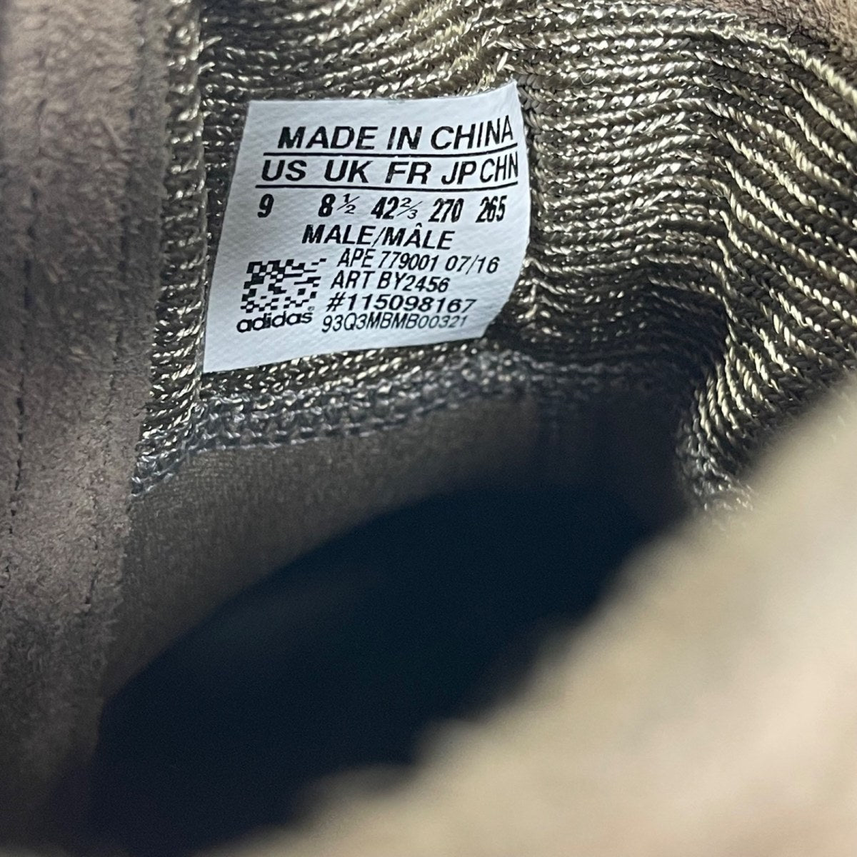 adidas Yeezy Boost 750 Chocolate 9 (Moderately Worn Pre-Owned)adidas - Image 6