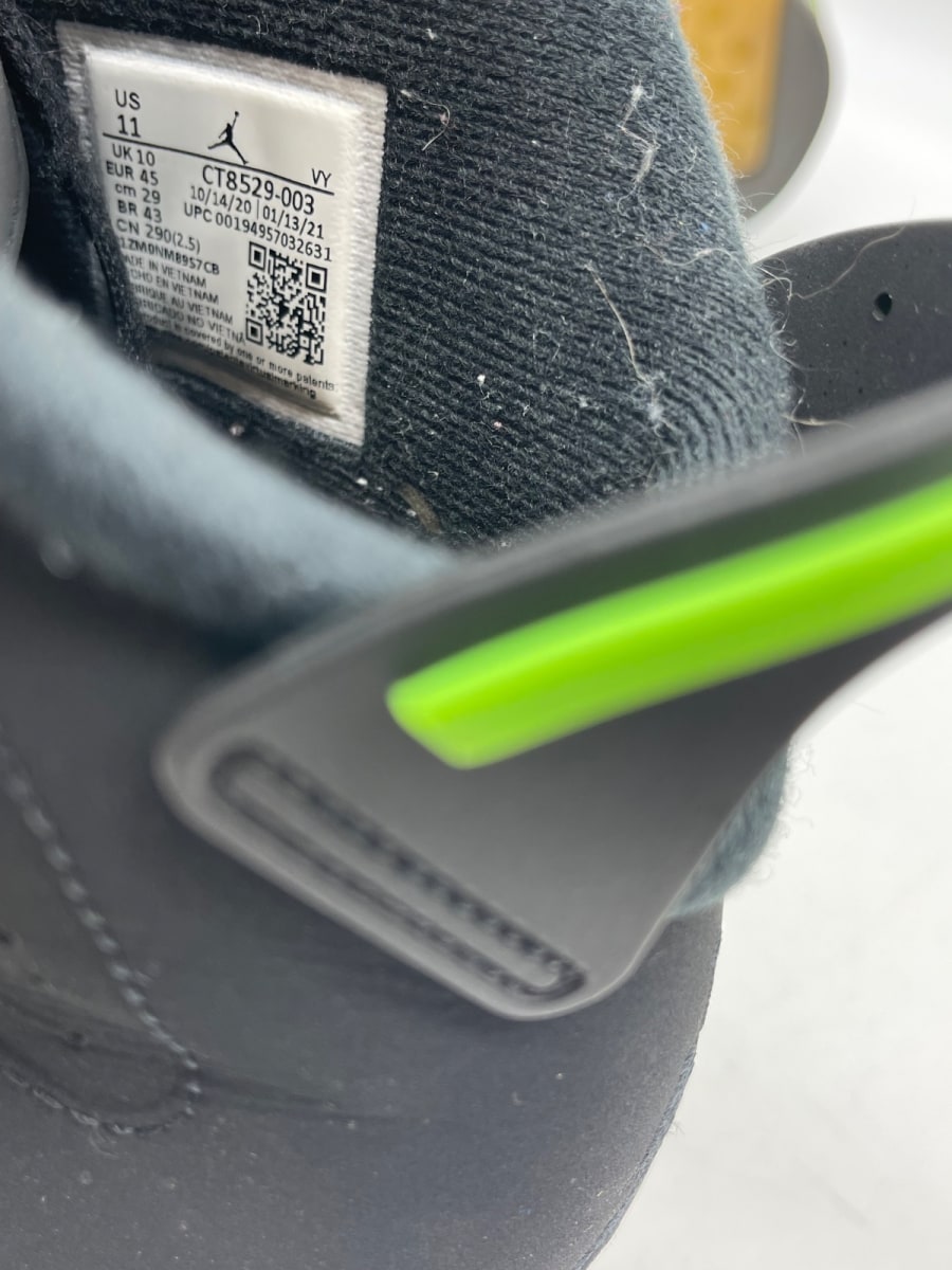 Jordan 6 Retro Electric Green 11 (Moderately Worn Pre-Owned) - Image 8