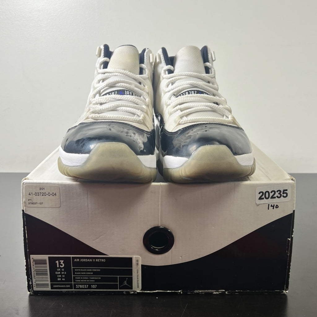 Jordan 11 Retro Concord (2011) 13 (Moderately Worn Pre-Owned)JordanWhite/Black-Dark Concord - Image 2