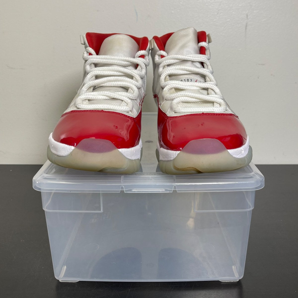 Jordan 11 Retro Cherry (2022) 11 (Moderately Worn Pre-Owned)JordanWhite/Varsity Red/Black - Image 2