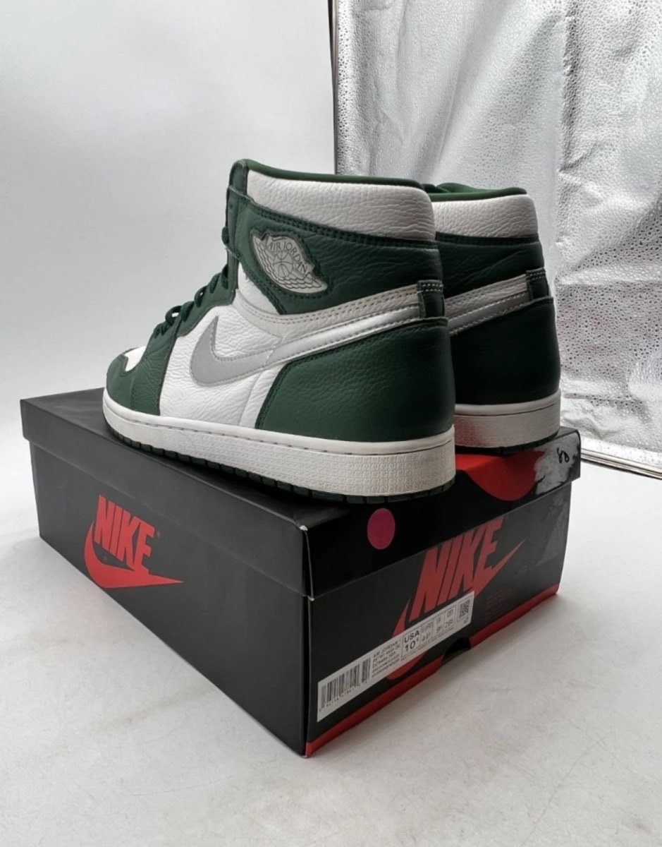 Jordan 1 Retro High OG Gorge Green 10.5 (Heavily Worn Pre-Owned)JordanGorge Green/Metallic Silver/White - Image 5