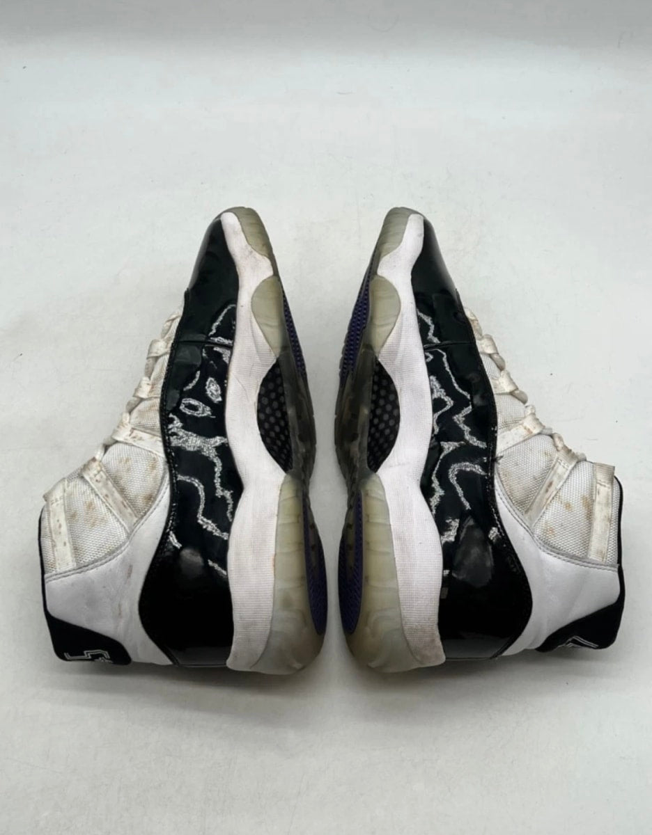Jordan 11 Retro Concord (2018) 11 (Heavily Worn Pre-Owned)JordanWhite/Black-Concord - Image 6