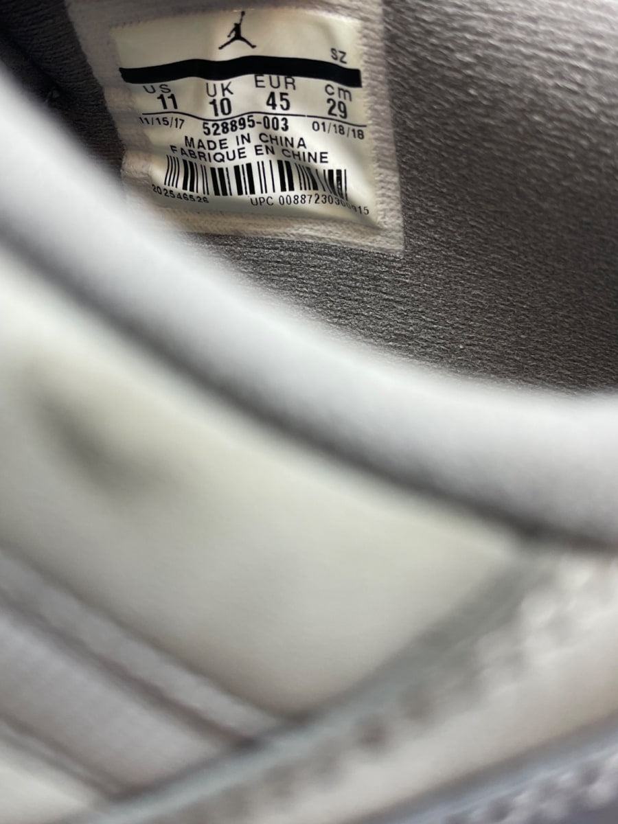 Jordan 11 Retro Low Cool Grey 11 (Moderately Worn Pre-Owned)JordanMedium Grey/White-Gunsmoke - Image 8