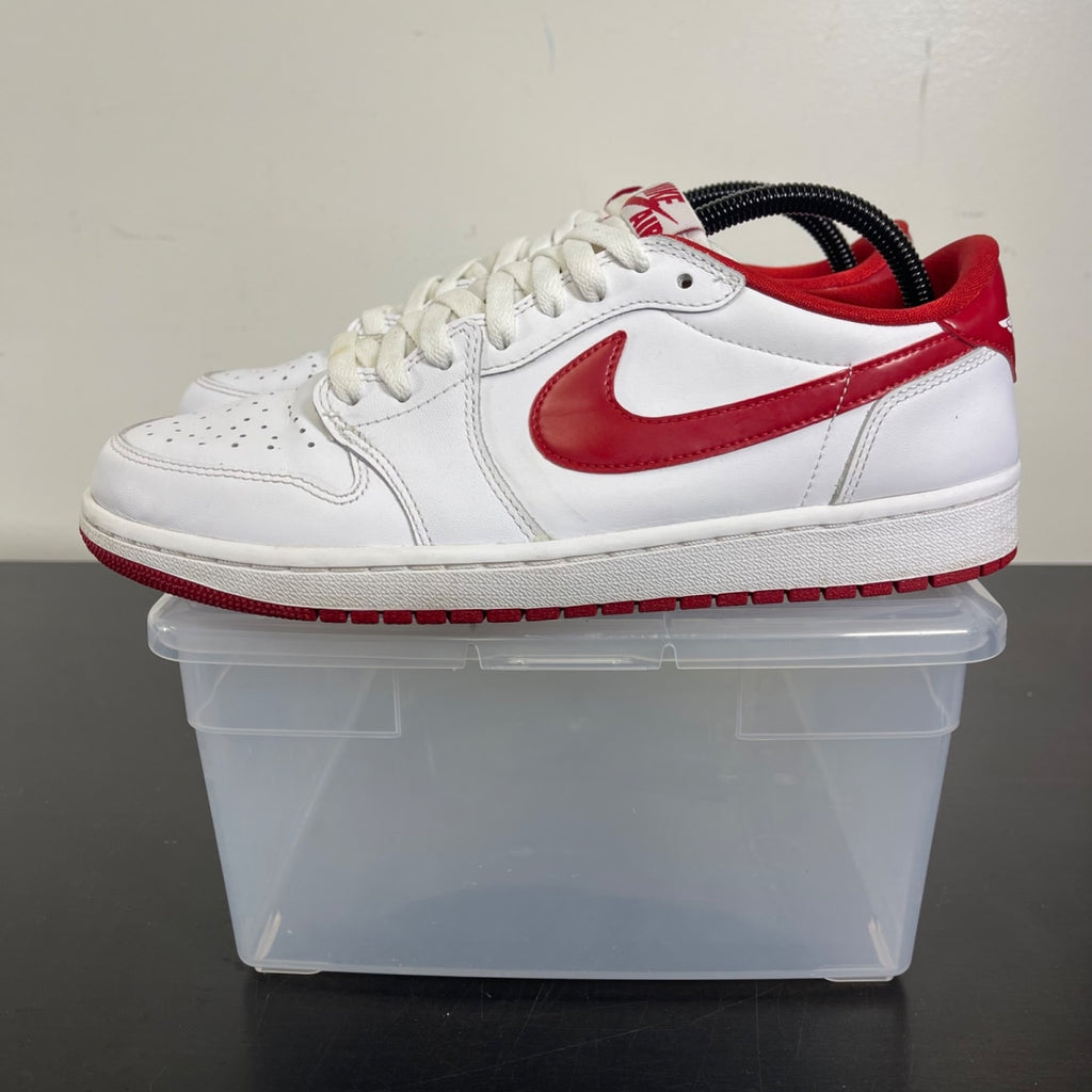Jordan 1 Retro Low White Varsity Red 9.5 (Moderately Worn Pre-Owned)JordanWhite/Varsity Red-White - Image 3
