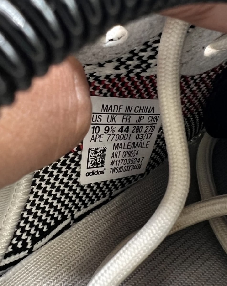 adidas Yeezy Boost 350 V2 Zebra 10 (Moderately Worn Pre-Owned)adidasWhite/Core Black/Red - Image 6