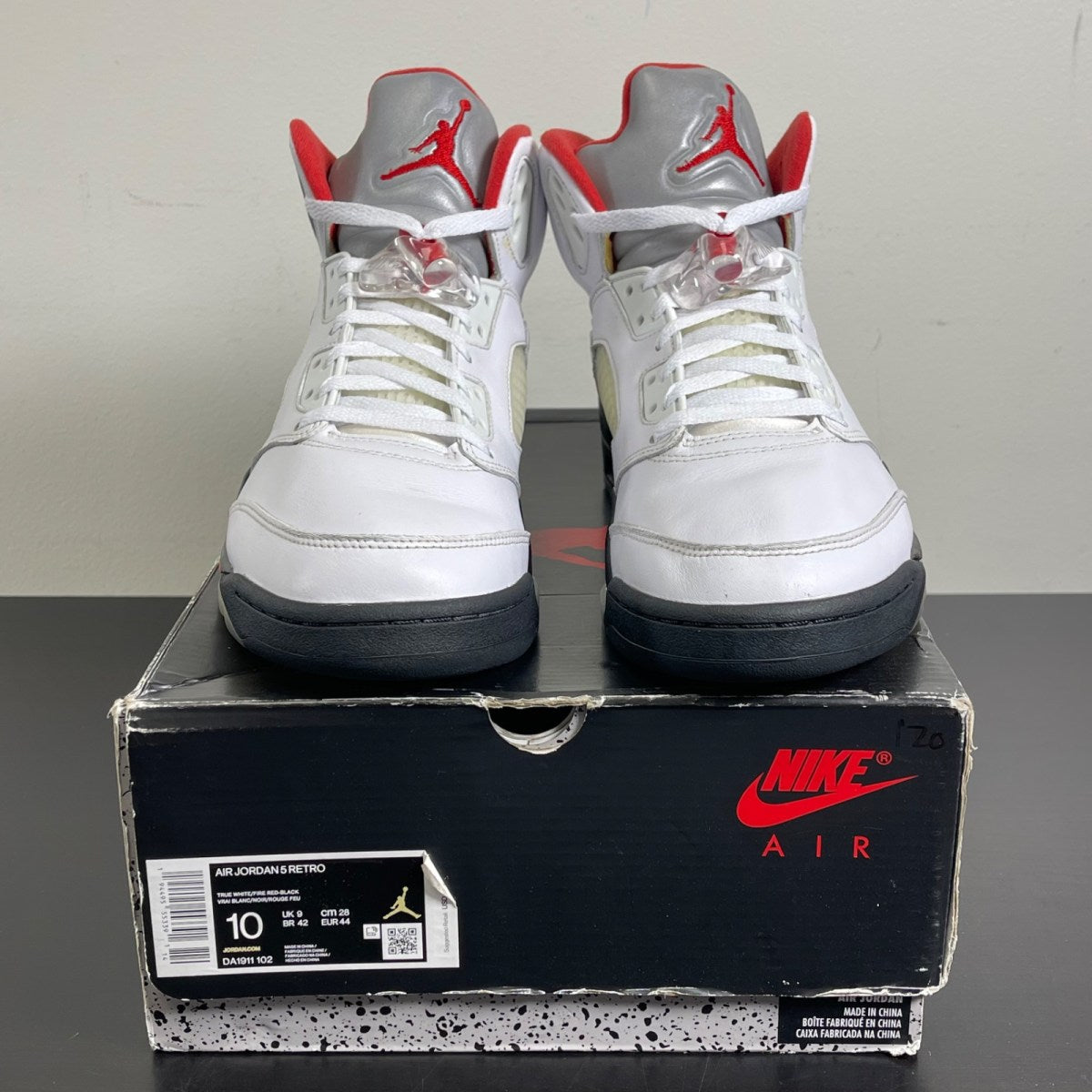 Jordan 5 Retro Fire Red Silver Tongue (2020) 10 (Moderately Worn Pre-Owned)JordanWhite/Black-Metallic Silver-Fire Red - Image 2