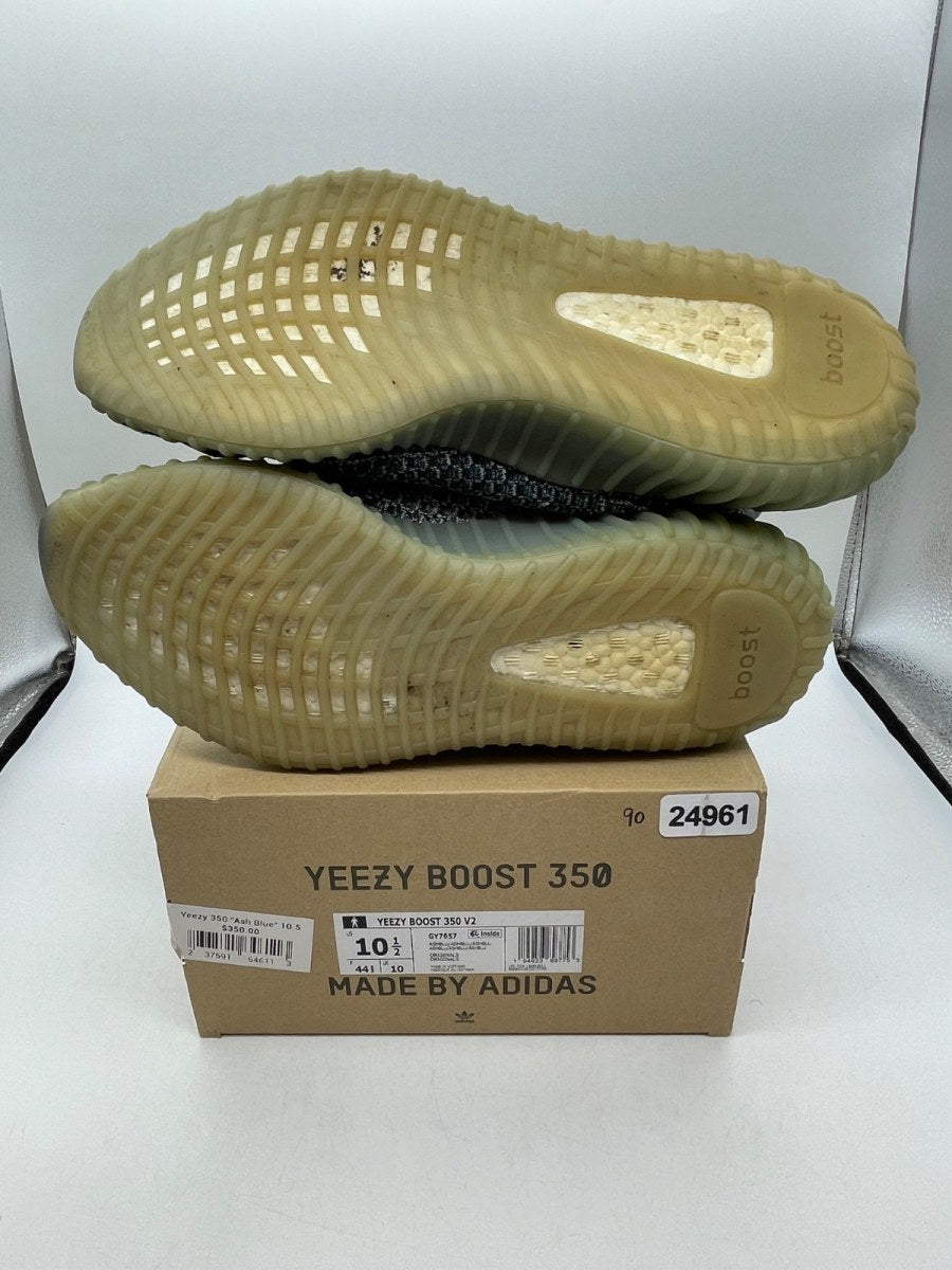 adidas Yeezy Boost 350 V2 Ash Blue 10.5 (Moderately Worn Pre-Owned)adidasAsh Blue/Ash Blue/Ash Blue - Image 7