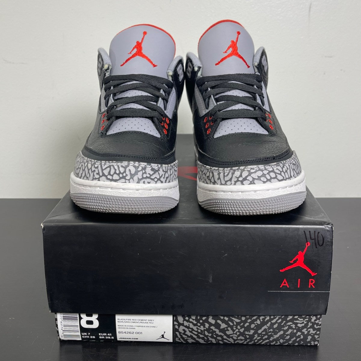 Jordan 3 Retro Black Cement (2018) 8 (Moderately Worn Pre-Owned)JordanBlack/Fire Red-Cement Grey-White - Image 2