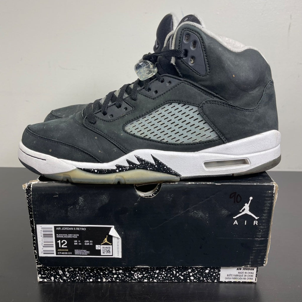 Jordan 5 Retro Moonlight (2021) 12 (Moderately Worn Pre-Owned)JordanBlack/Cool Grey-White - Image 3