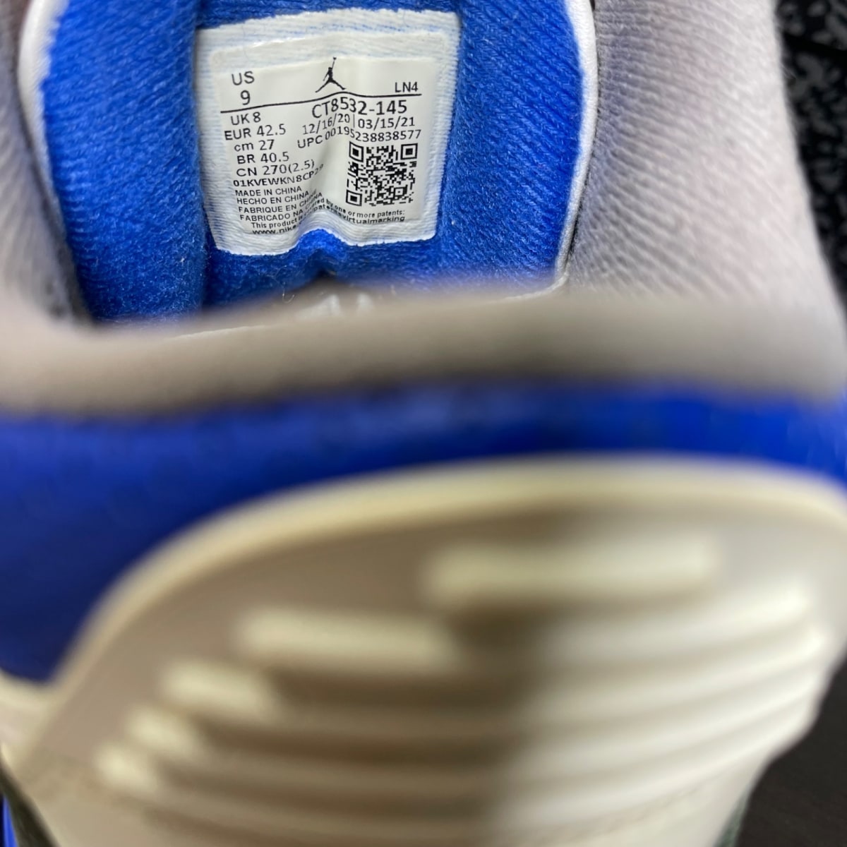 Jordan 3 Retro Racer Blue 9 (Moderately Worn Pre-Owned)JordanWhite/Black-Cement Grey-Racer Blue - Image 7
