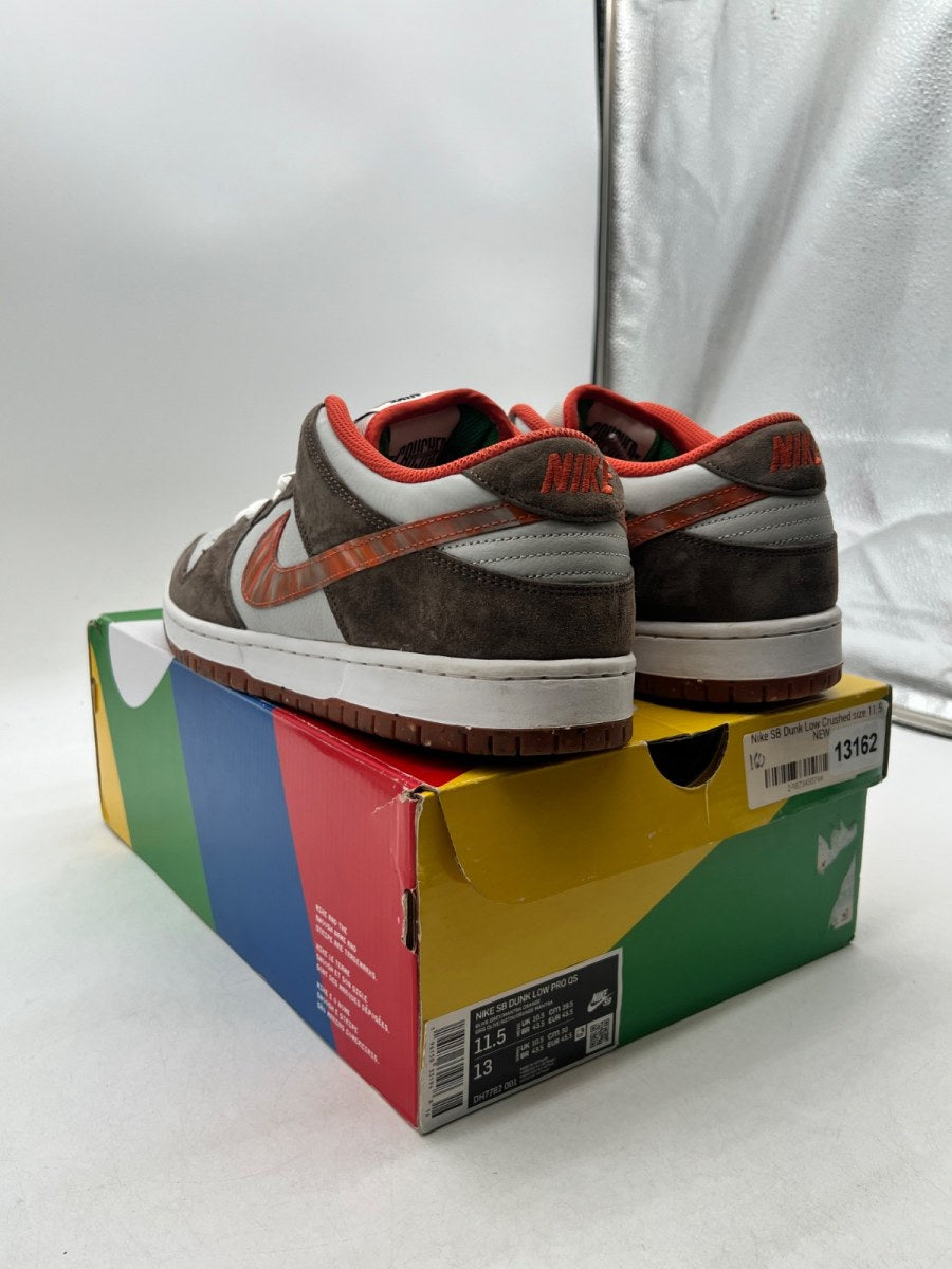 Nike SB Dunk Low Crushed D.C. 11.5 (Moderately Worn Pre-Owned)NikeOlive Grey/Mantra Orange/Rattan - Image 6