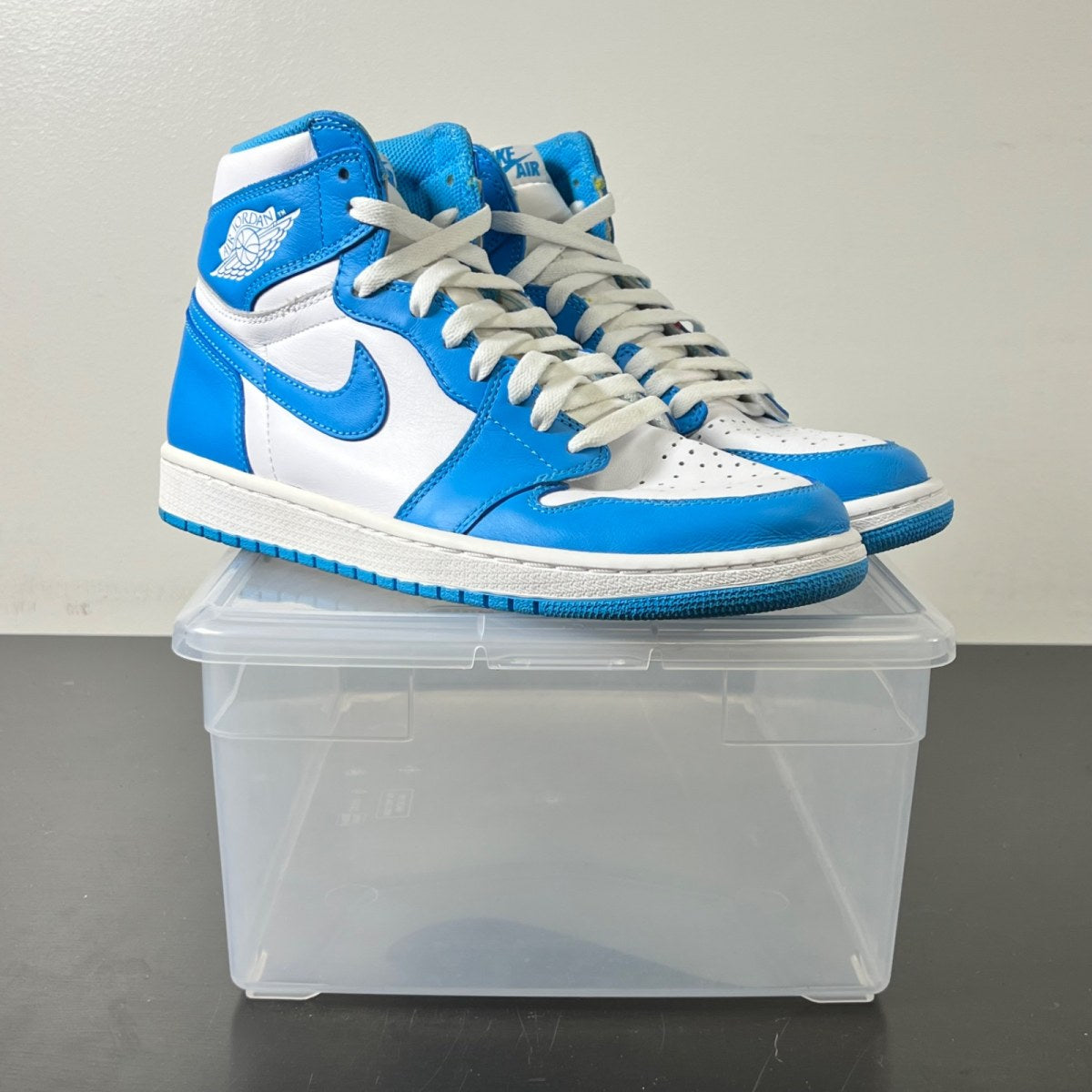 Jordan 1 Retro High OG UNC (Size 9) - Image 1