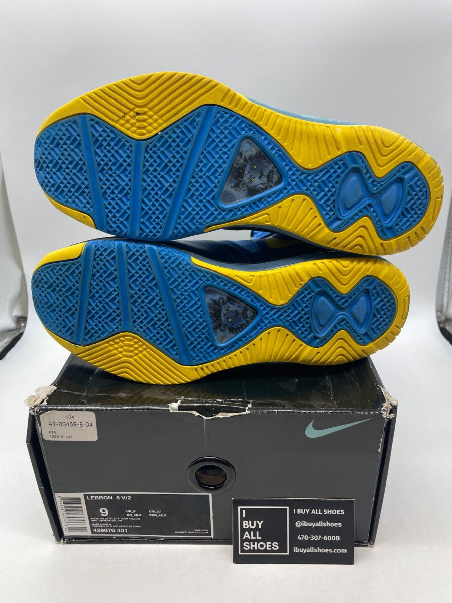 Nike LeBron 8 V/2 Entourage 9 (Moderately Worn Pre-Owned)