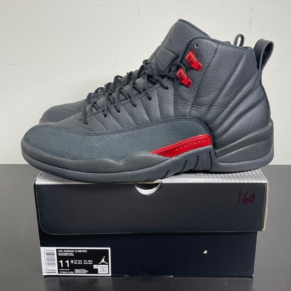 Jordan 12 Retro Bloodline 11.5 (Moderately Worn Pre-Owned)JordanBlack/Black/Varsity Red - Image 3