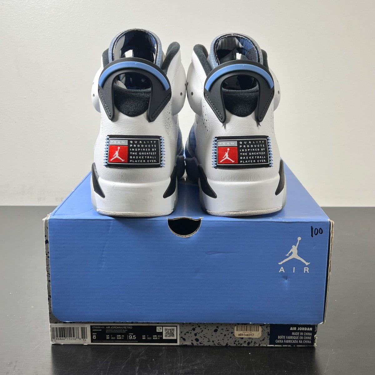 Jordan 6 Retro UNC White 8 (Lightly Worn Pre-Owned)JordanUniversity Blue/White/College Navy/Black - Image 4