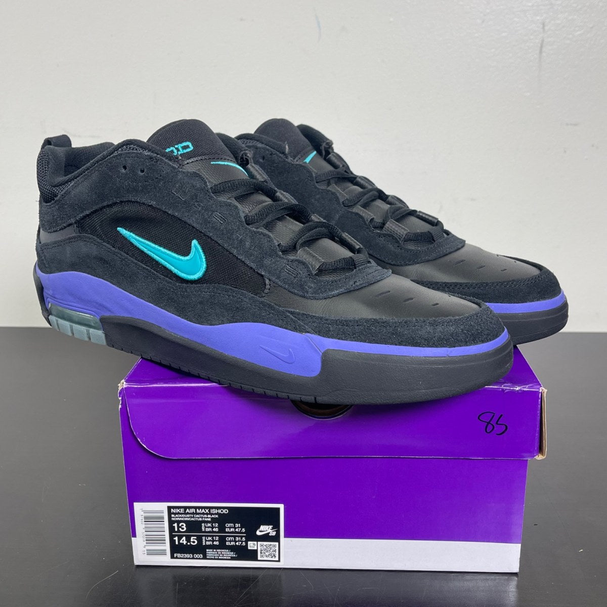 Nike SB Air Max Ishod Wair Black Grape 13 (Moderately Worn Pre-Owned)NikeBlack/Black/Persian Violet/Dusty Cactus - Image 1