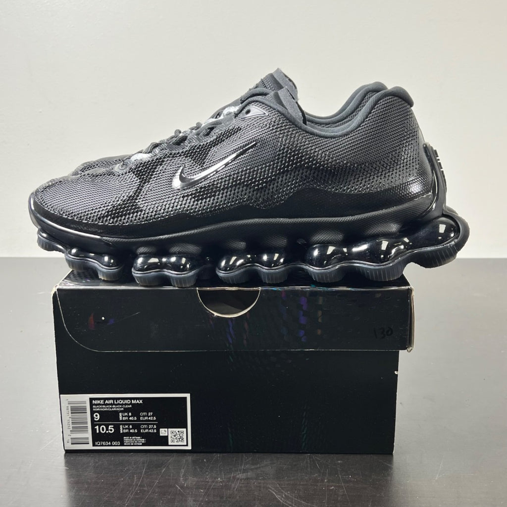 Nike Air Liquid Max Triple Black 9 (Lightly Worn Pre-Owned)NikeBlack/Black/Black/Clear/Metallic Silver - Image 3