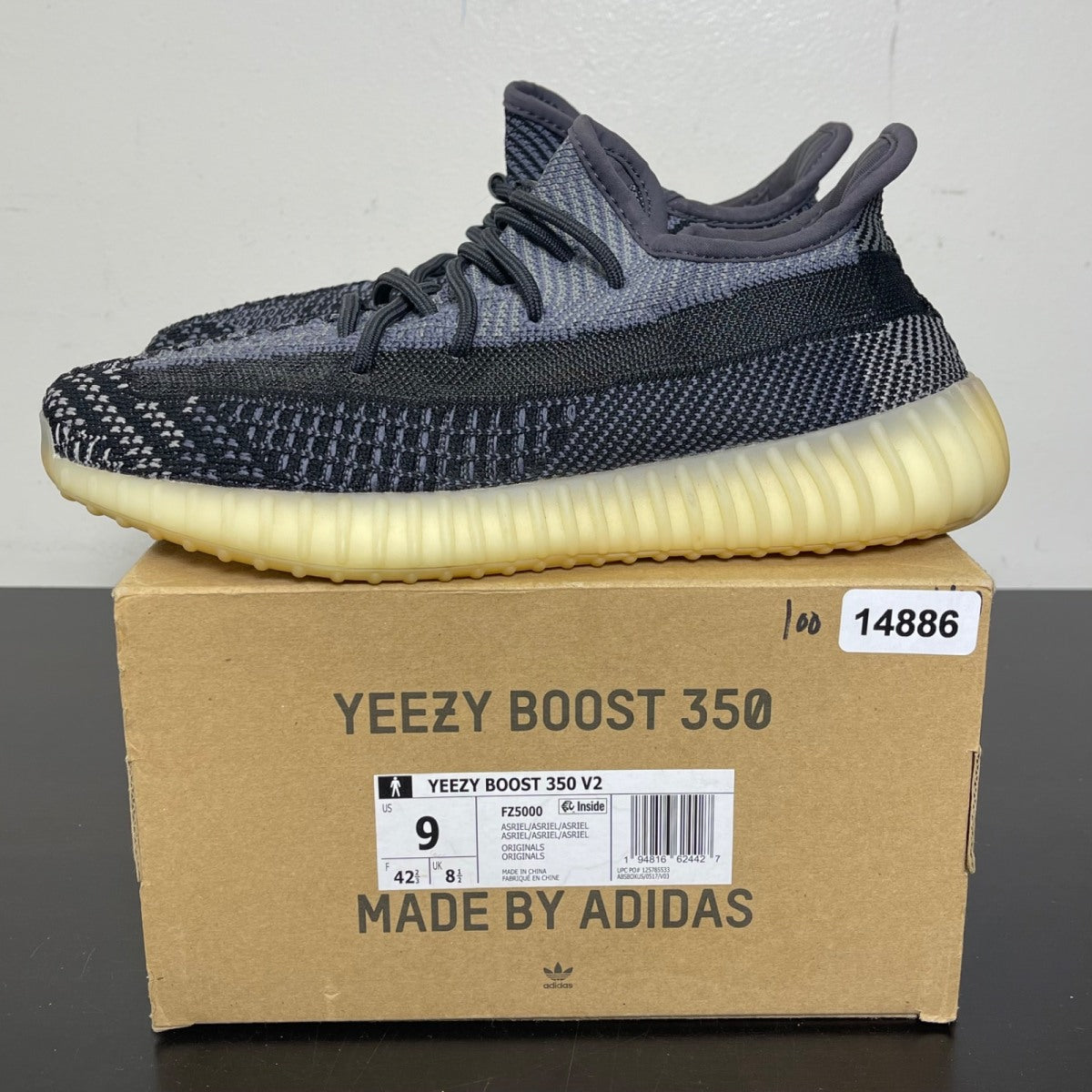 adidas Yeezy Boost 350 V2 Carbon 9 (Moderately Worn Pre-Owned)adidasCarbon/Carbon/Carbon - Image 3