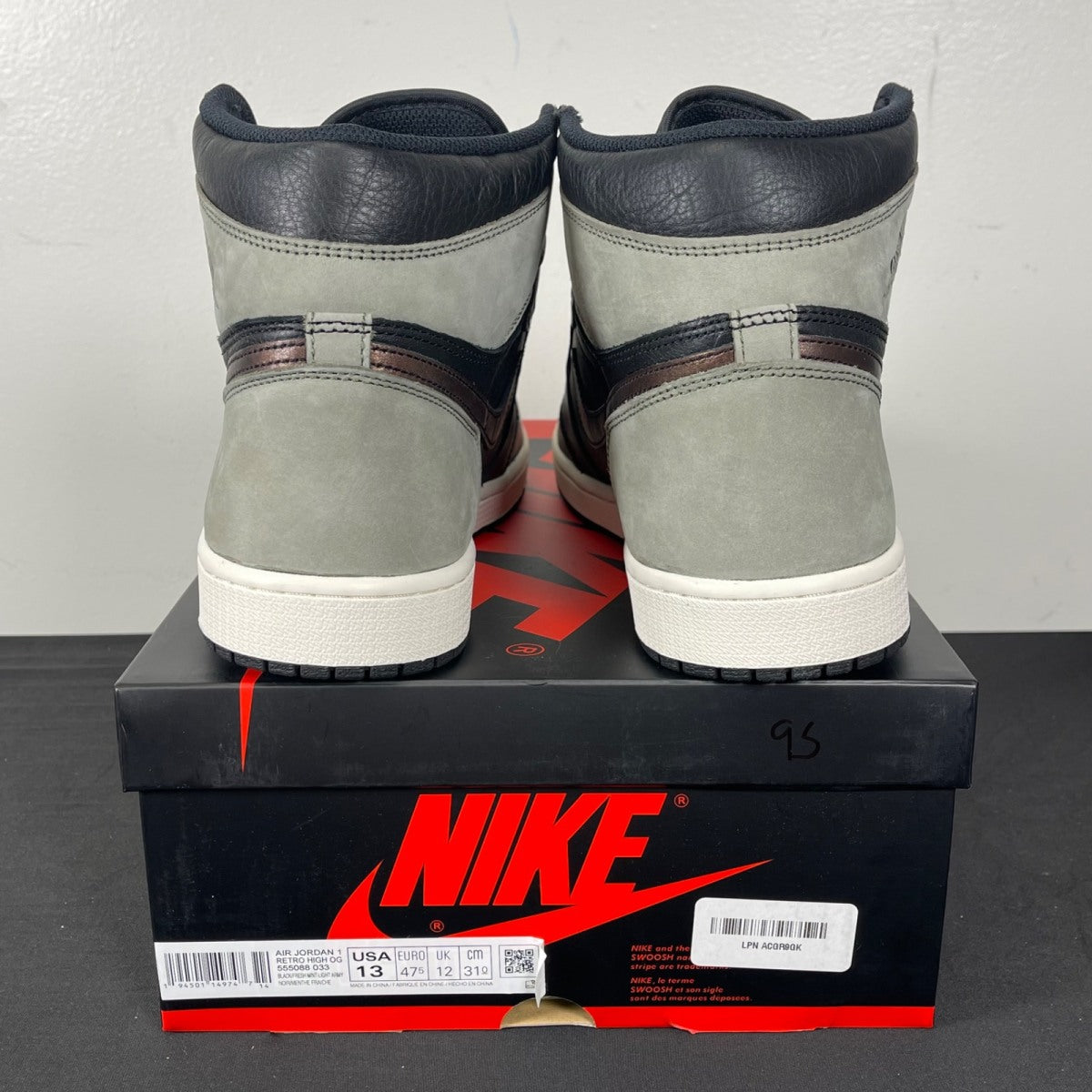 Jordan 1 Retro High Light Army Rust Shadow Patina 13 (Moderately Worn Pre-Owned)JordanBlack/Grey-Rust - Image 4