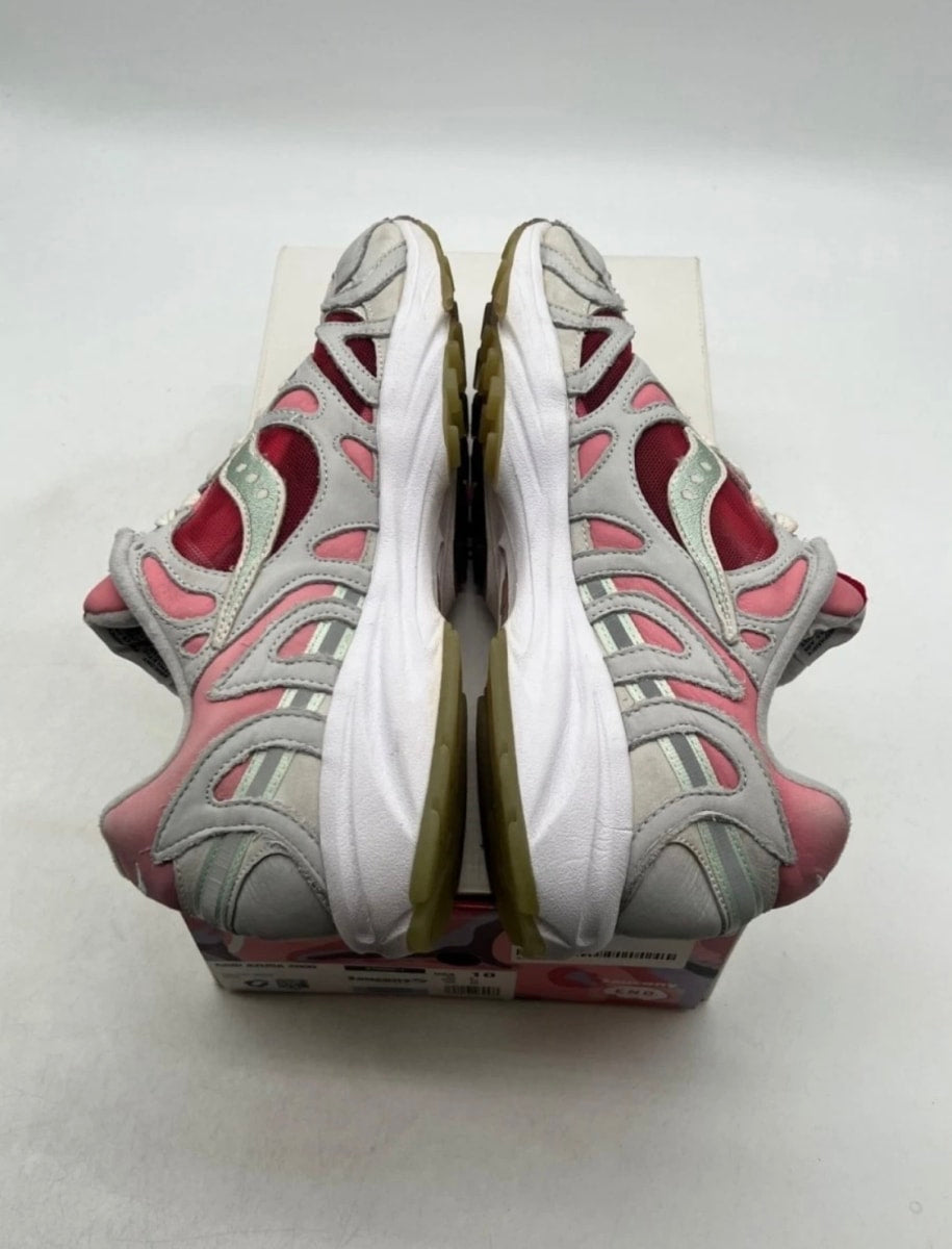 Saucony Azura 2000 END. The Brain 10 (Lightly Worn Pre-Owned)SauconyPink/Off-White - Image 7