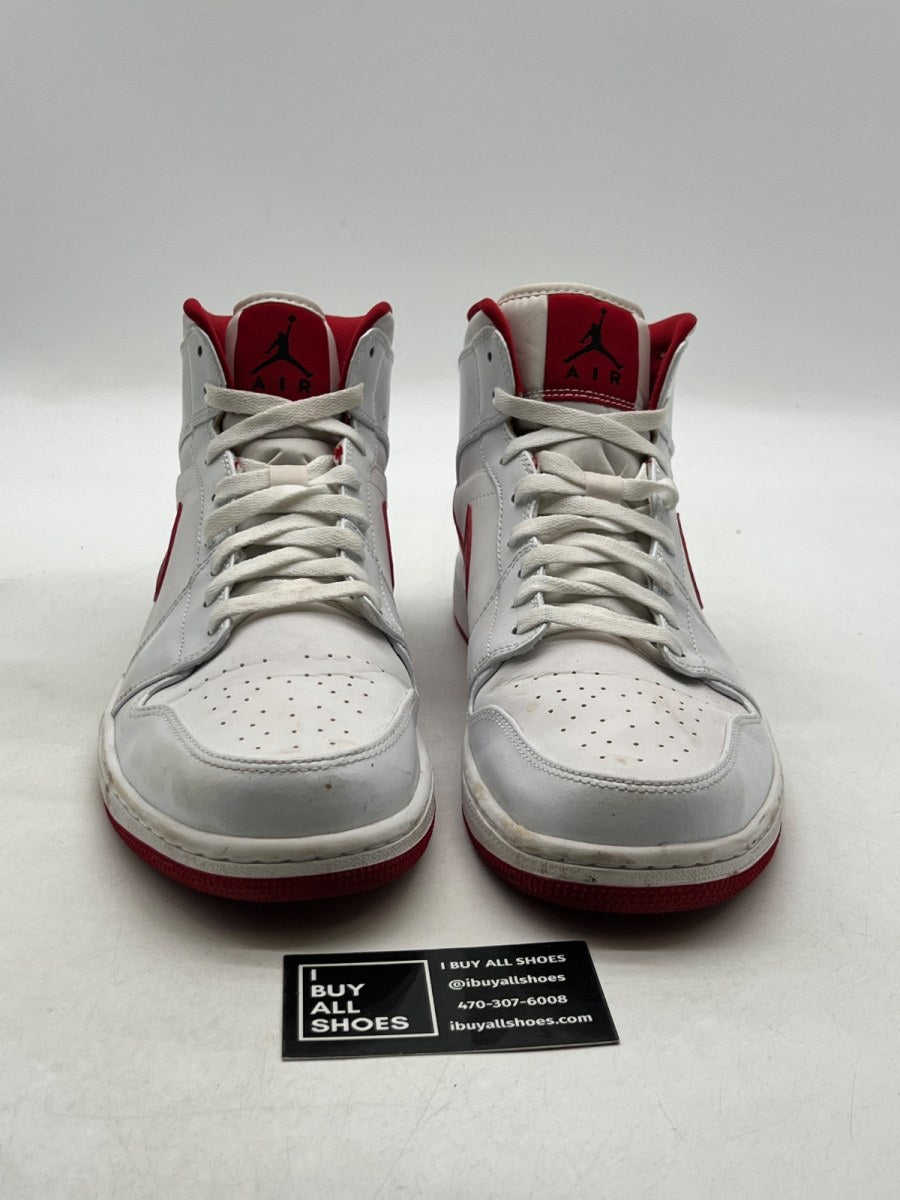 Jordan 1 Retro White Gym Red 13 (Moderately Worn Pre-Owned) - Image 2