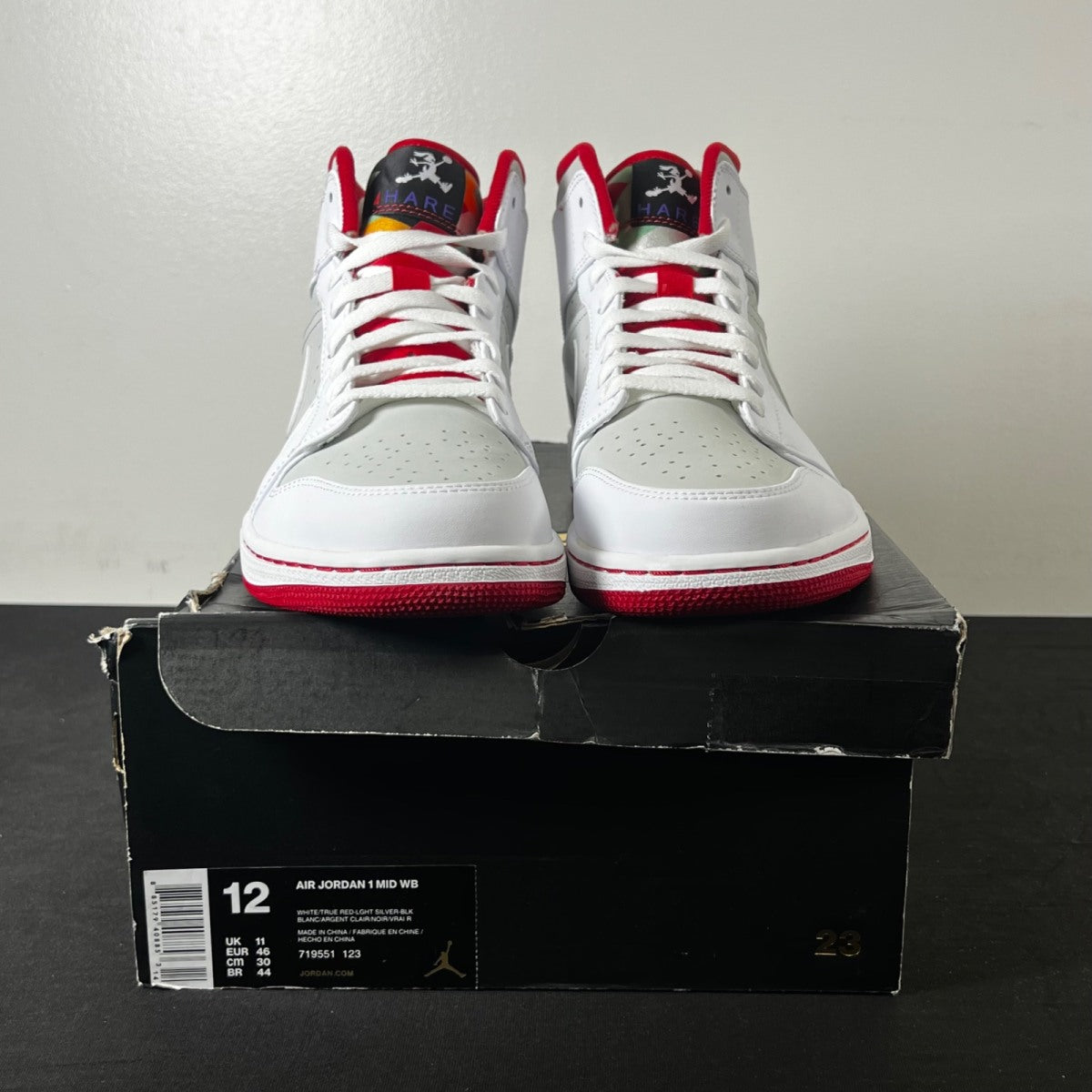 Jordan 1 Retro Hare Jordan (2015) 12 (New Pre-Owned)JordanWhite/True Red-Light Silver-Black - Image 2