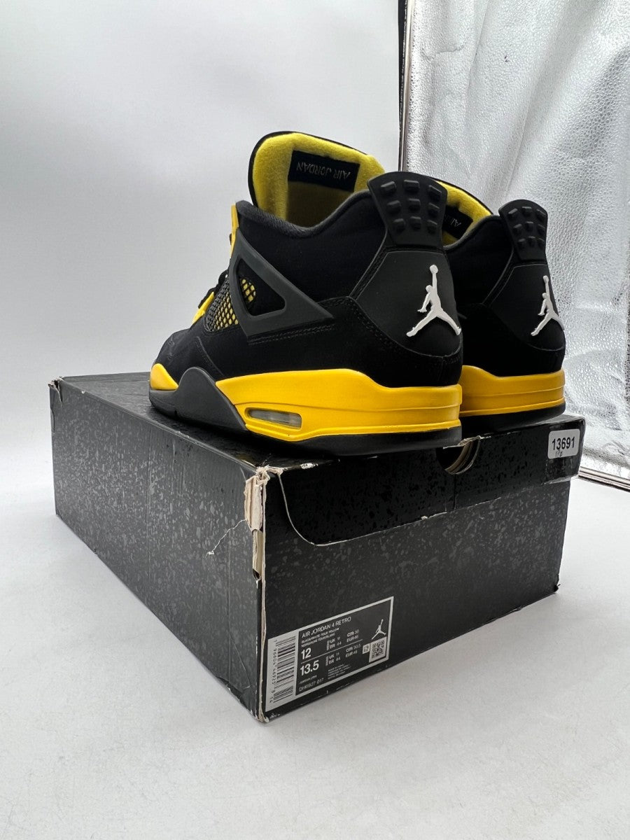 Jordan 4 Retro Thunder (2023) 12 (Lightly Worn Pre-Owned)JordanBlack/Tour Yellow - Image 6