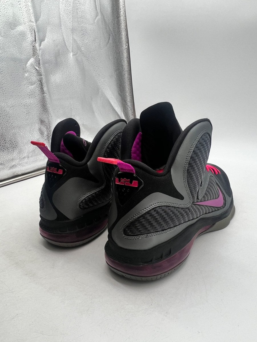 Nike LeBron 9 Miami Nights 11.5 (Lightly Worn Pre-Owned)NikeCool Grey/Vivid Grape-Black-Cherry - Image 3
