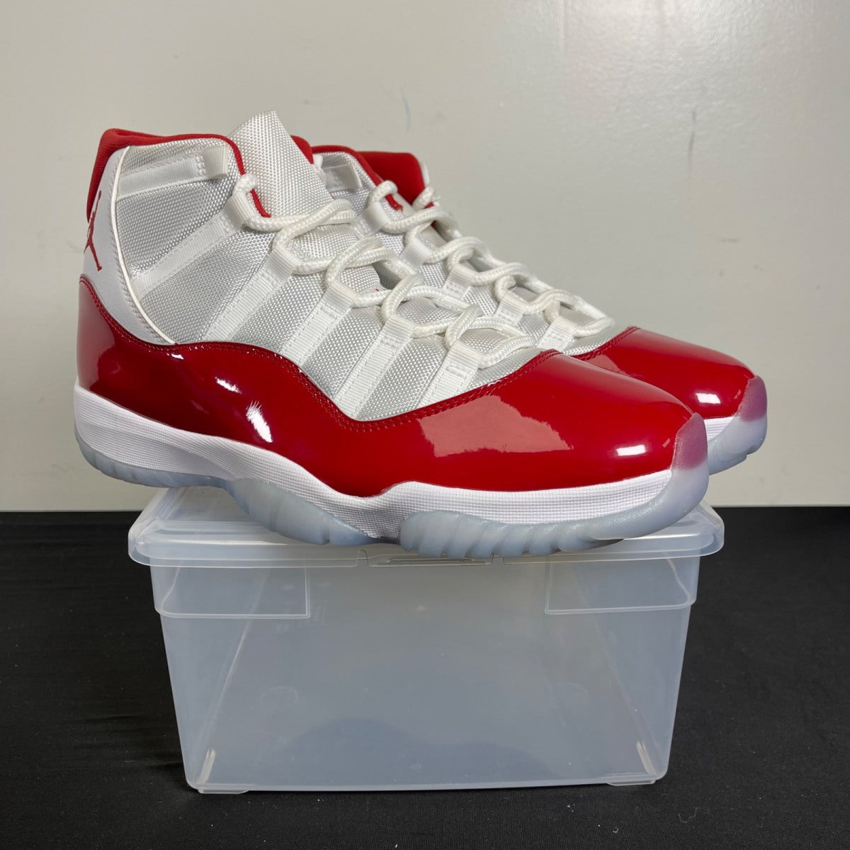 Jordan 11 Retro Cherry (2022) 11 (Moderately Worn Pre-Owned)JordanWhite/Varsity Red/Black - Image 1