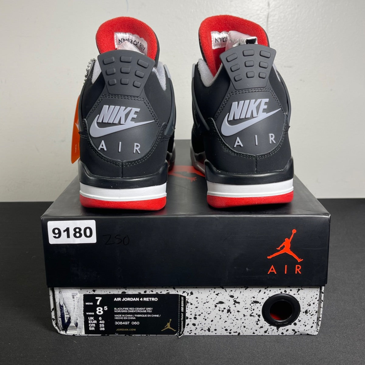 Jordan 4 Retro Bred (2019) (Size 7) - aux