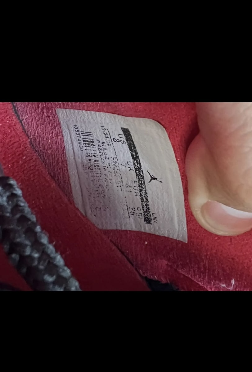 Jordan 11 Retro Low Bred (2015) 8 (Heavily Worn Pre-Owned)JordanBlack/True Red-White - Image 9