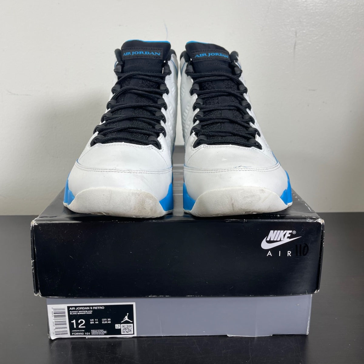 Jordan 9 Retro Powder Blue (2024) 12 (Moderately Worn Pre-Owned)JordanSummit White/Black/Dark Powder Blue - Image 2