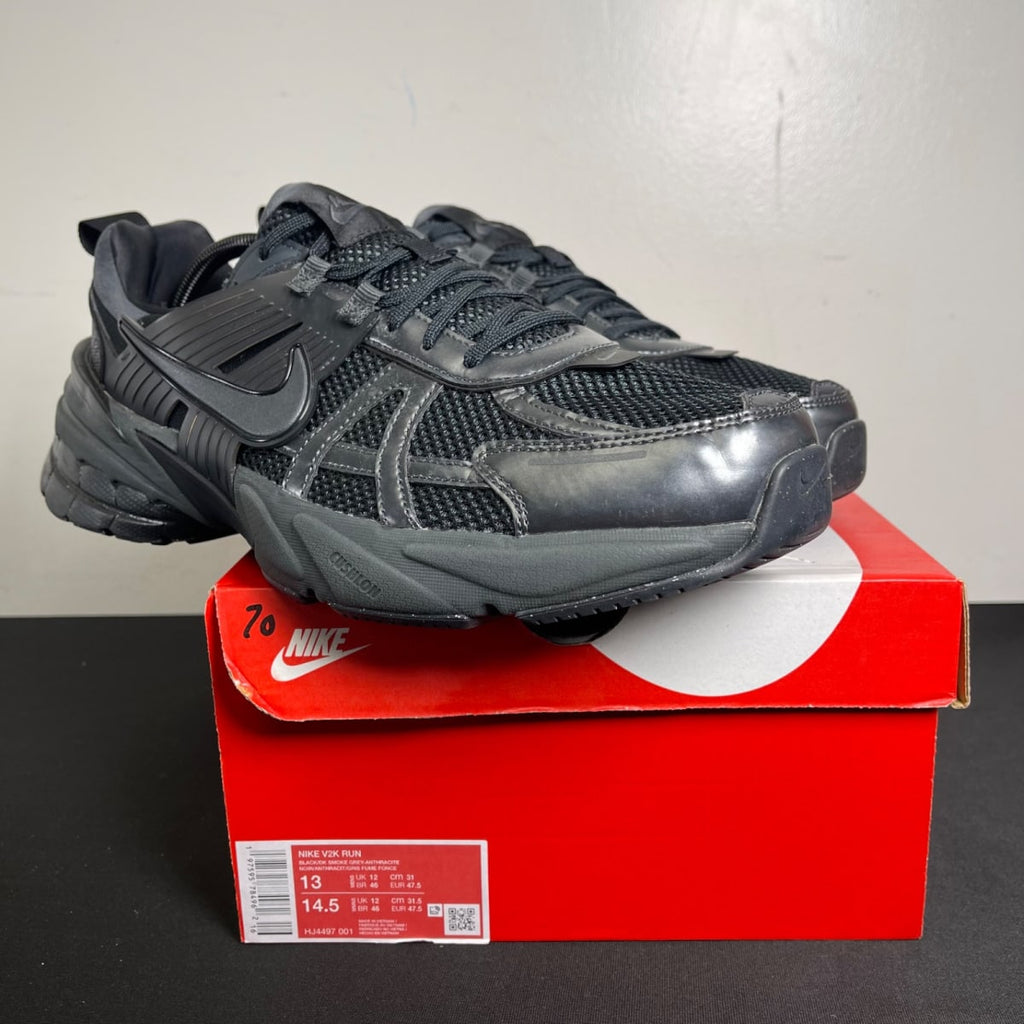 Nike V2K Run Black Dark Smoke Grey (Size 13) - aux